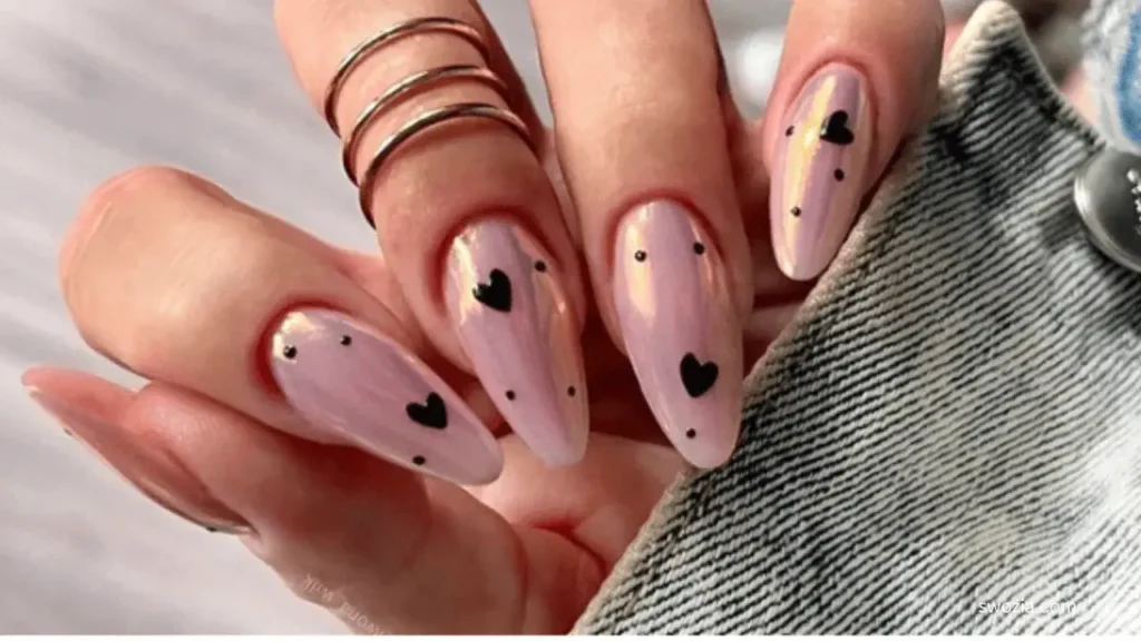 How to Create Minimalist Nail Art at Home